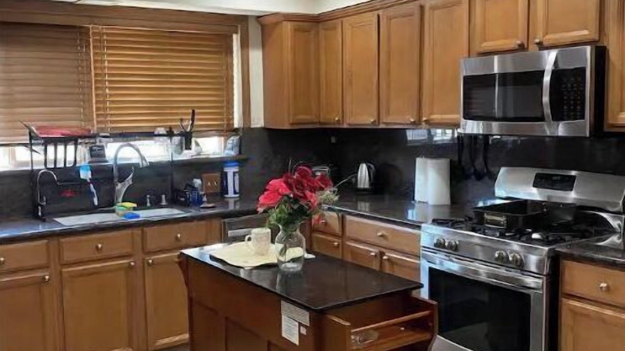 Photo of Kitchen in North Hills West