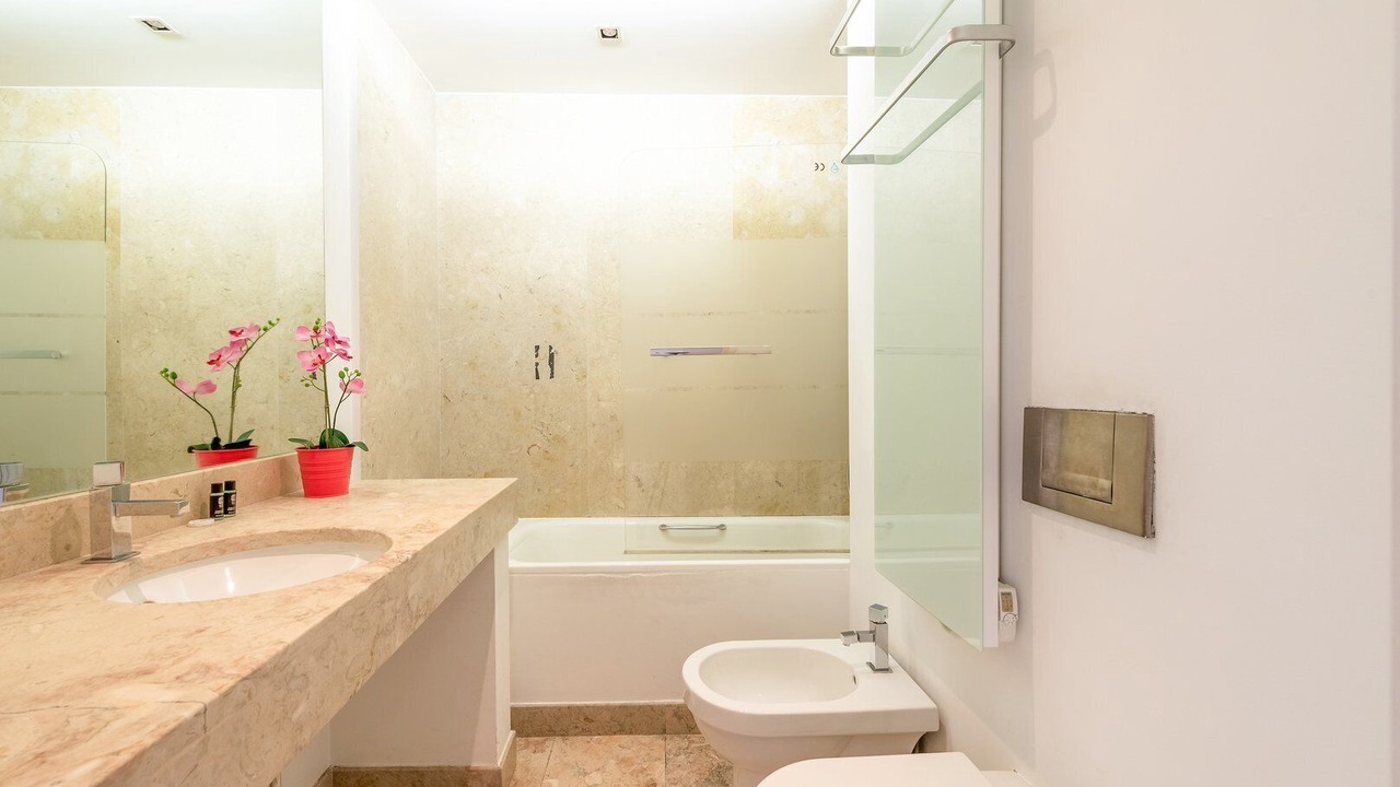 Photo of Bathroom in Martires