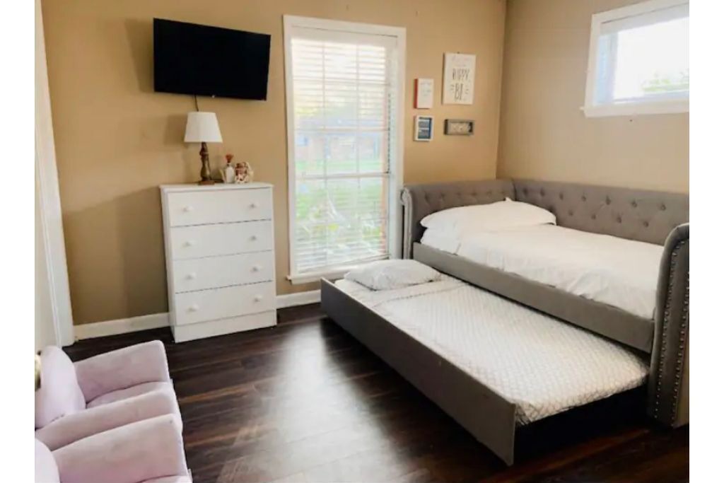 Photo of Bedroom in Greenwood