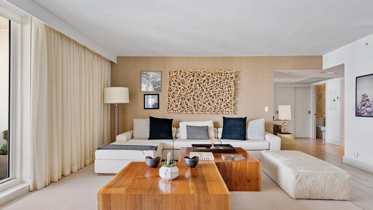 Photo of Livingroom in South Beach