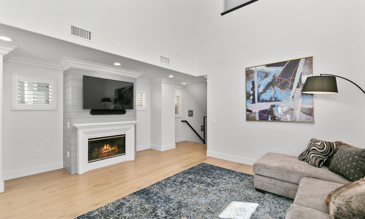 Photo of Livingroom in Huntington Beach