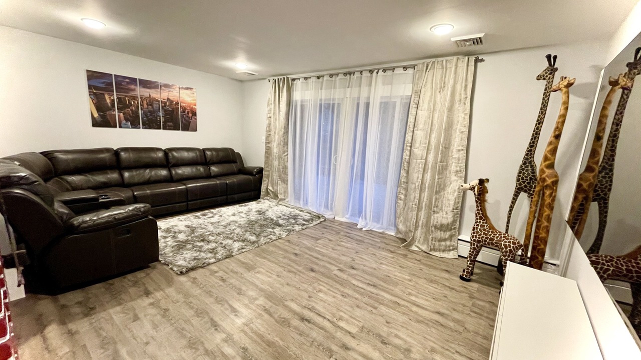 Photo of Livingroom in Yorktown Heights