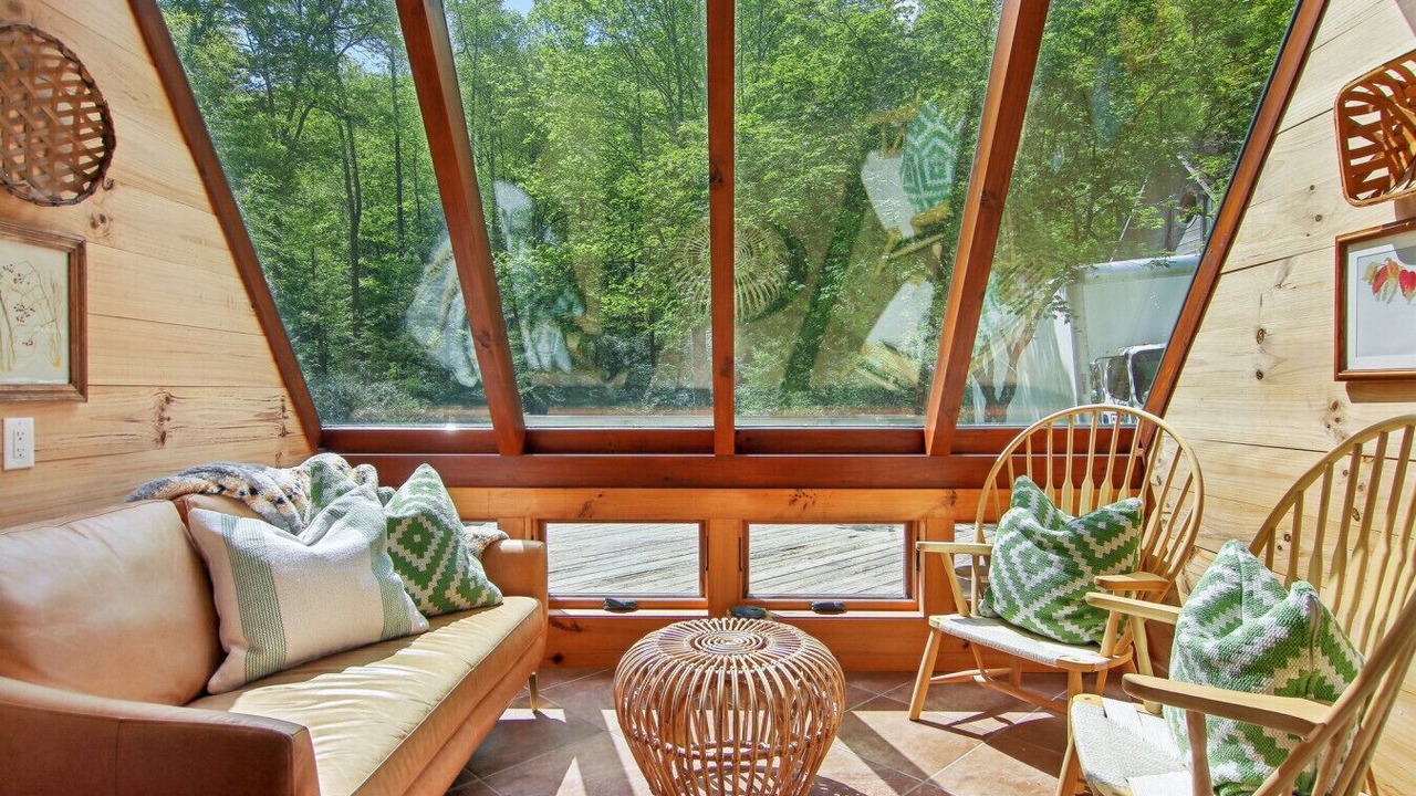 Photo of Livingroom in Sylva