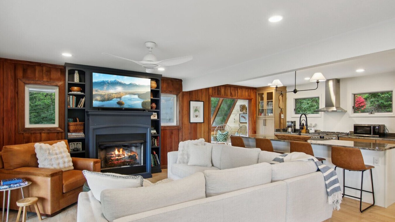 Photo of Livingroom in Sylva