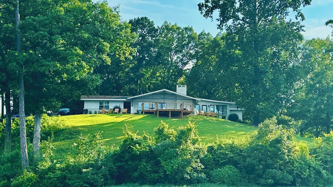 Photo of Others in Deatsville