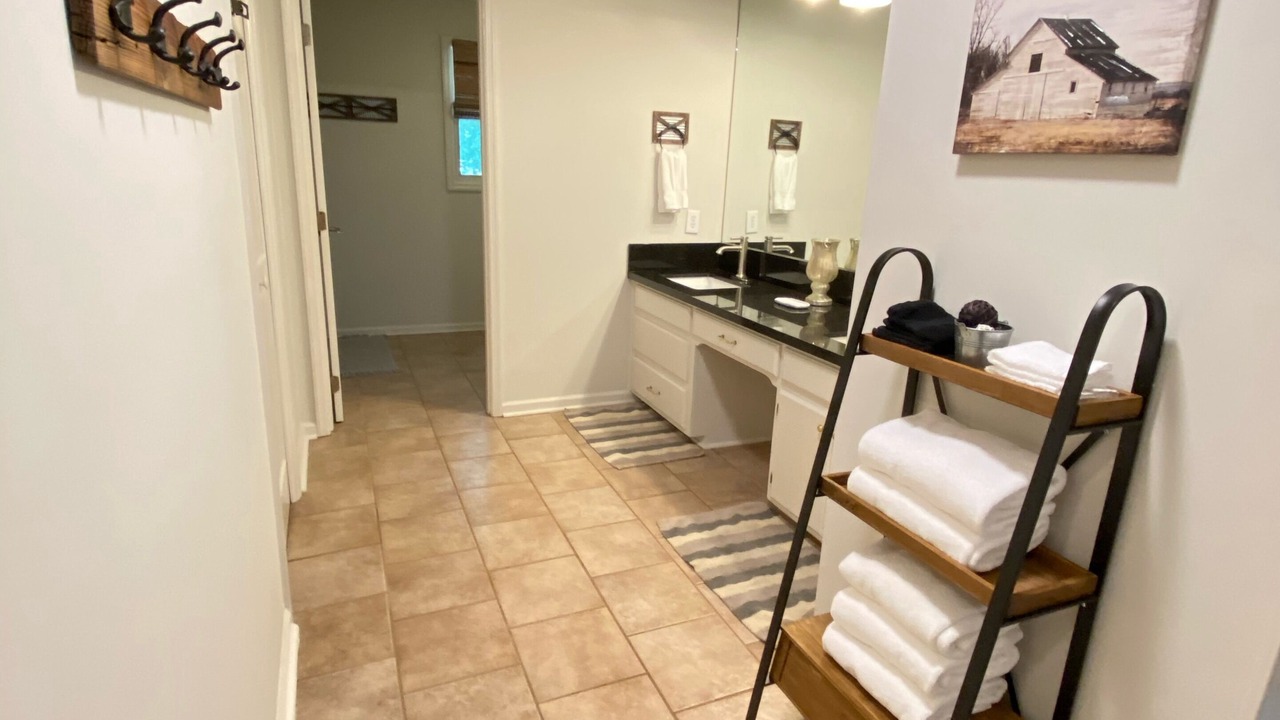 Photo of Bathroom in Deatsville