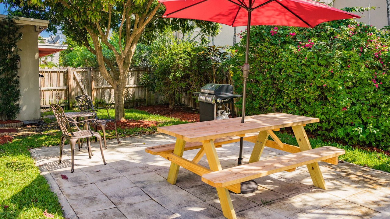 Photo of Outdoor in Coral Ridge
