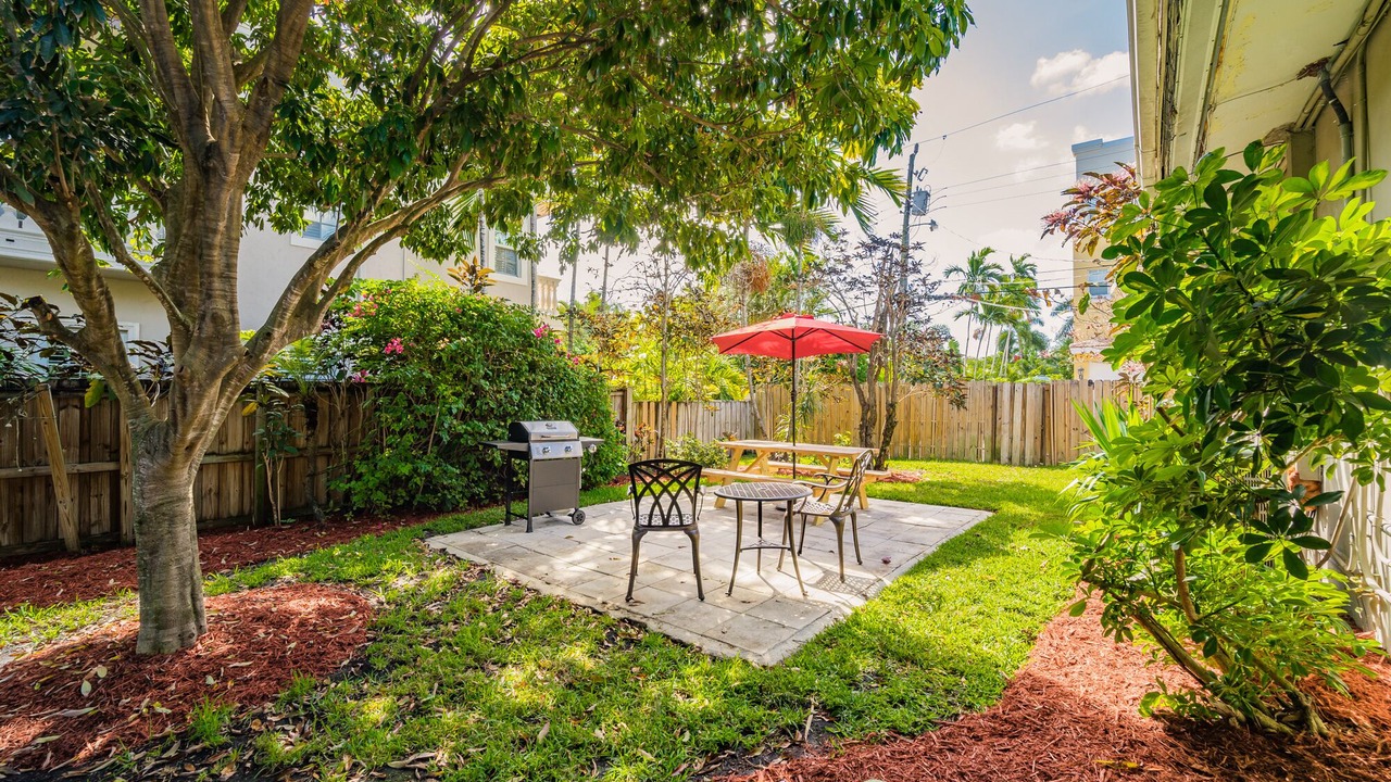 Photo of Outdoor in Coral Ridge