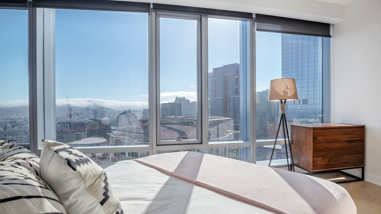Photo of Bedroom in Rincon Hill