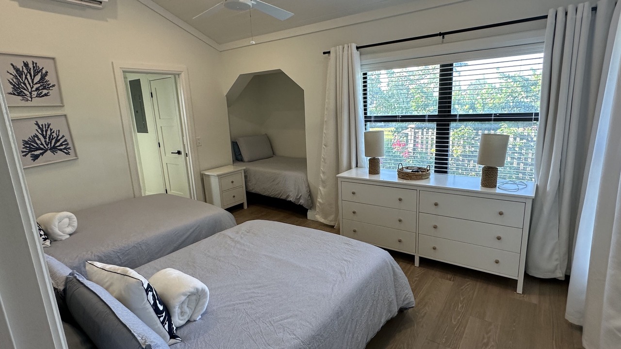 Photo of Bedroom in Treasure Cay