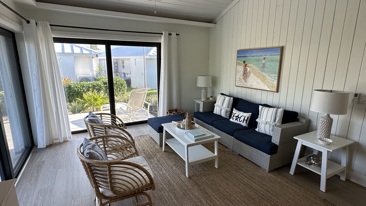 Photo of Livingroom in Treasure Cay