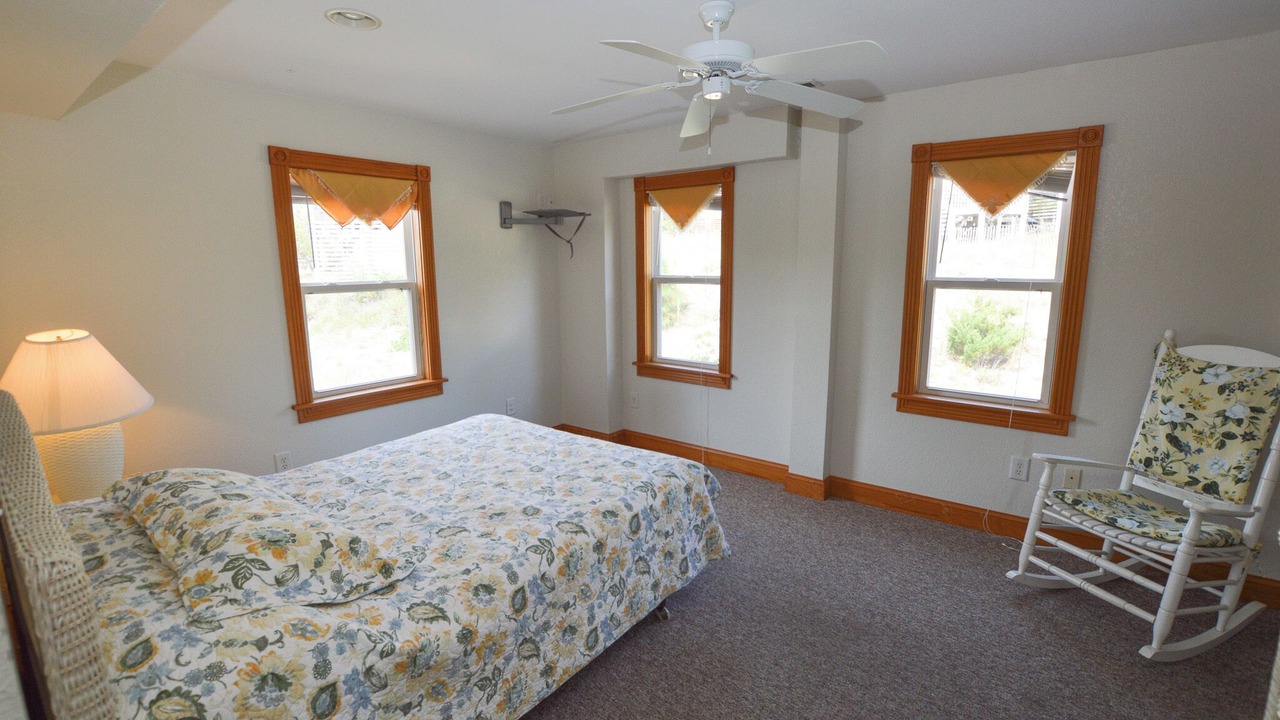 Photo of Bedroom in Nags Head