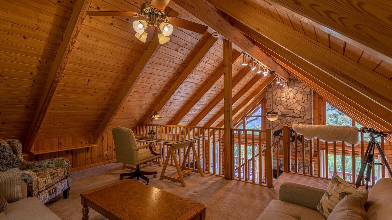 Photo of Livingroom in Apple Ridge