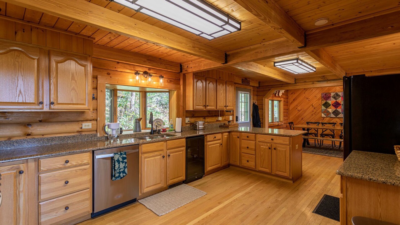 Photo of Kitchen in Apple Ridge