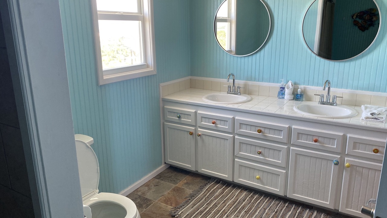 Photo of Bathroom in Hope Town
