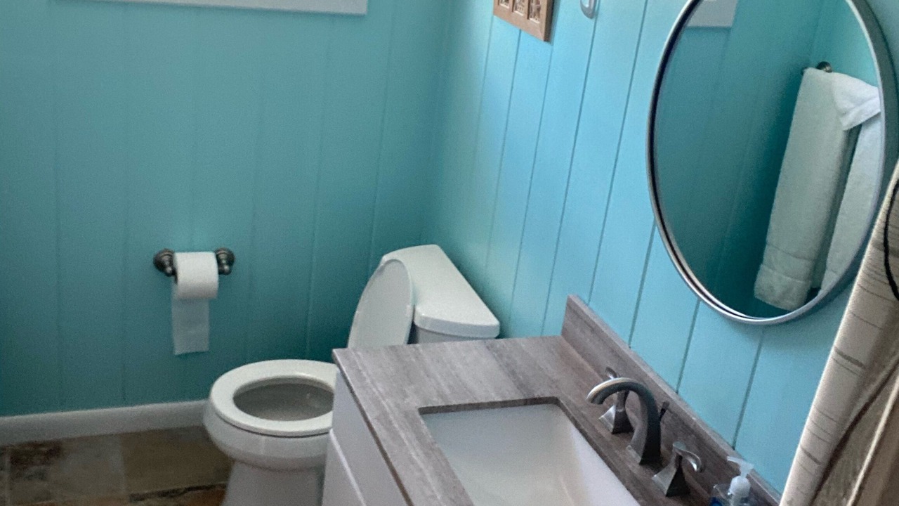 Photo of Bathroom in Hope Town