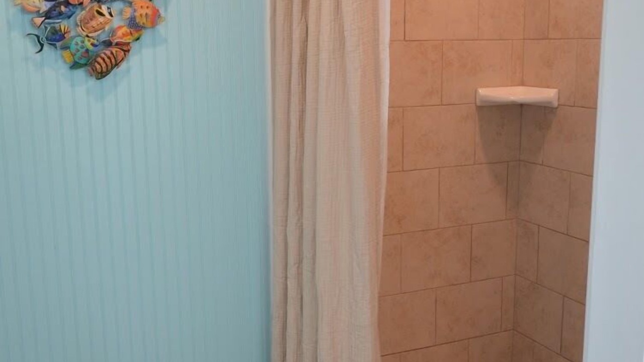 Photo of Bathroom in Hope Town