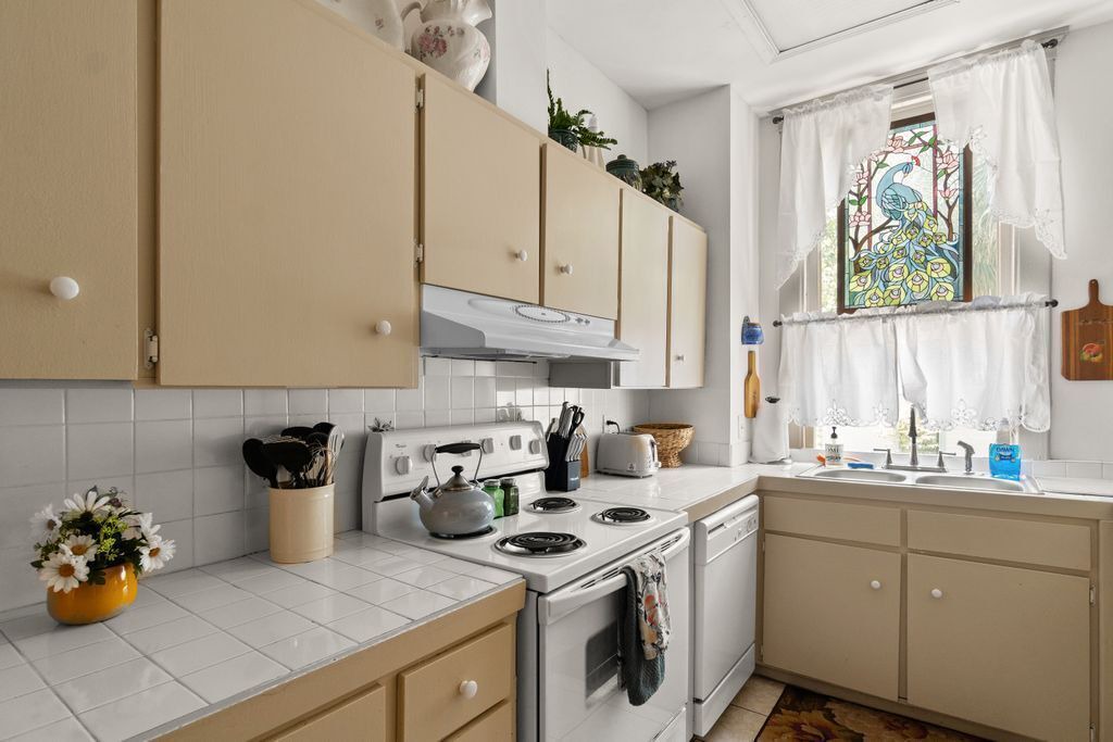 Photo of Kitchen in Downtown