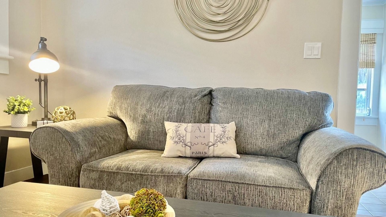 Photo of Livingroom in New Suburb Beautiful