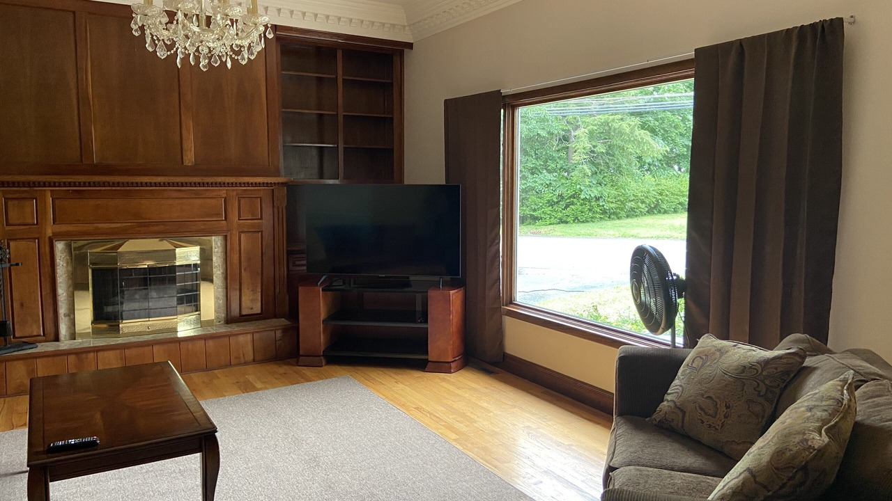 Photo of Livingroom in Auburn