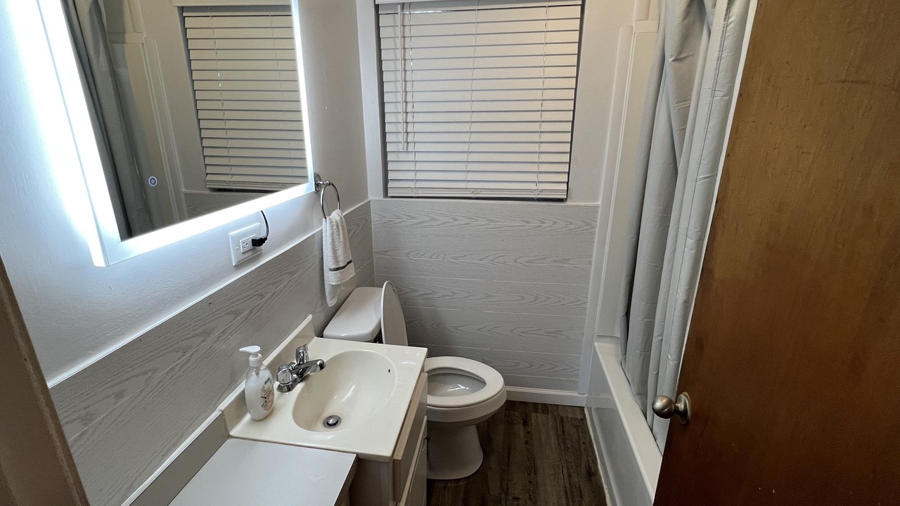 Photo of Bathroom in Cedar Bluff