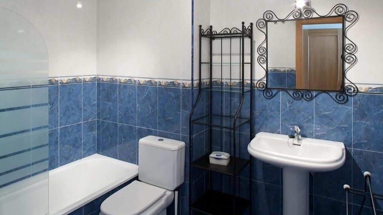 Photo of Bathroom in Luanco
