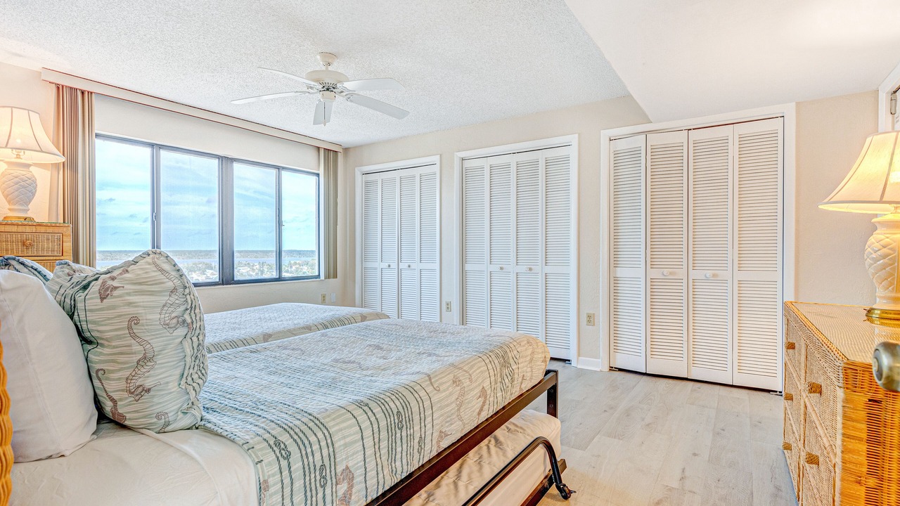 Photo of Bedroom in Ormond-by-the-Sea