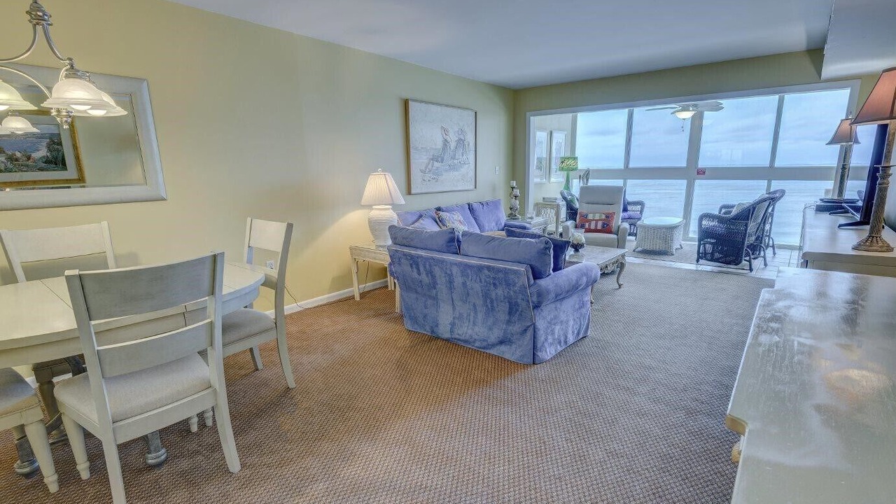 Photo of Livingroom in Gulf Shores