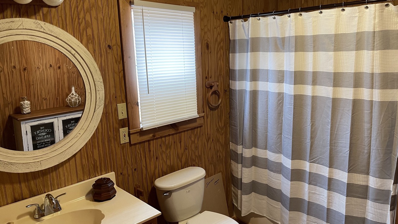 Photo of Bathroom in Oakland