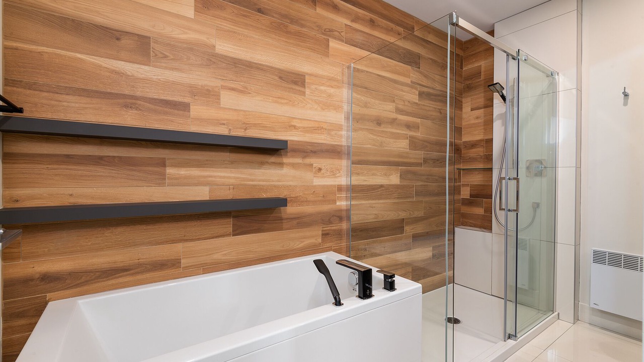 Photo of Bathroom in Petite-Riviere-Saint-Francois