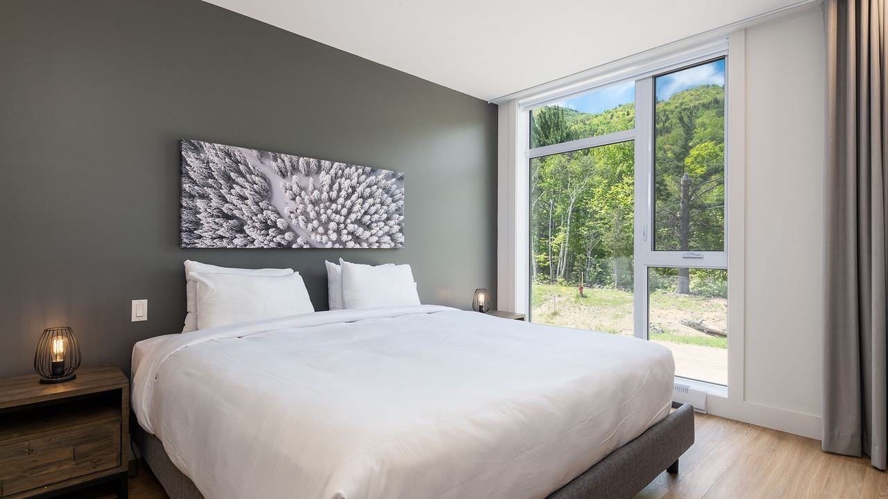 Photo of Bedroom in Petite-Riviere-Saint-Francois