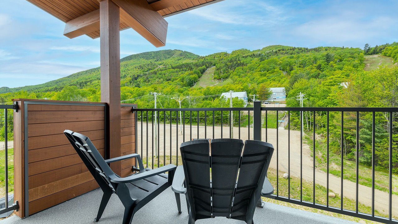 Photo of Patio Balcony in Petite-Riviere-Saint-Francois