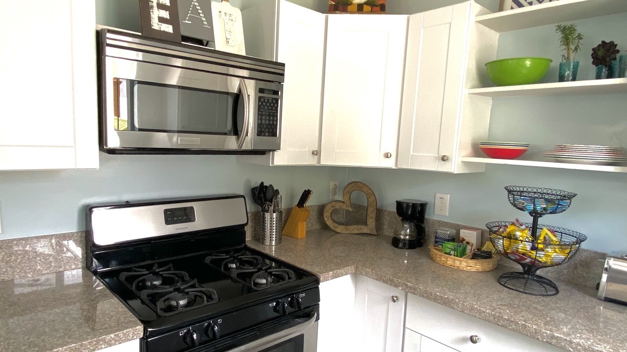 Photo of Kitchen in Encino
