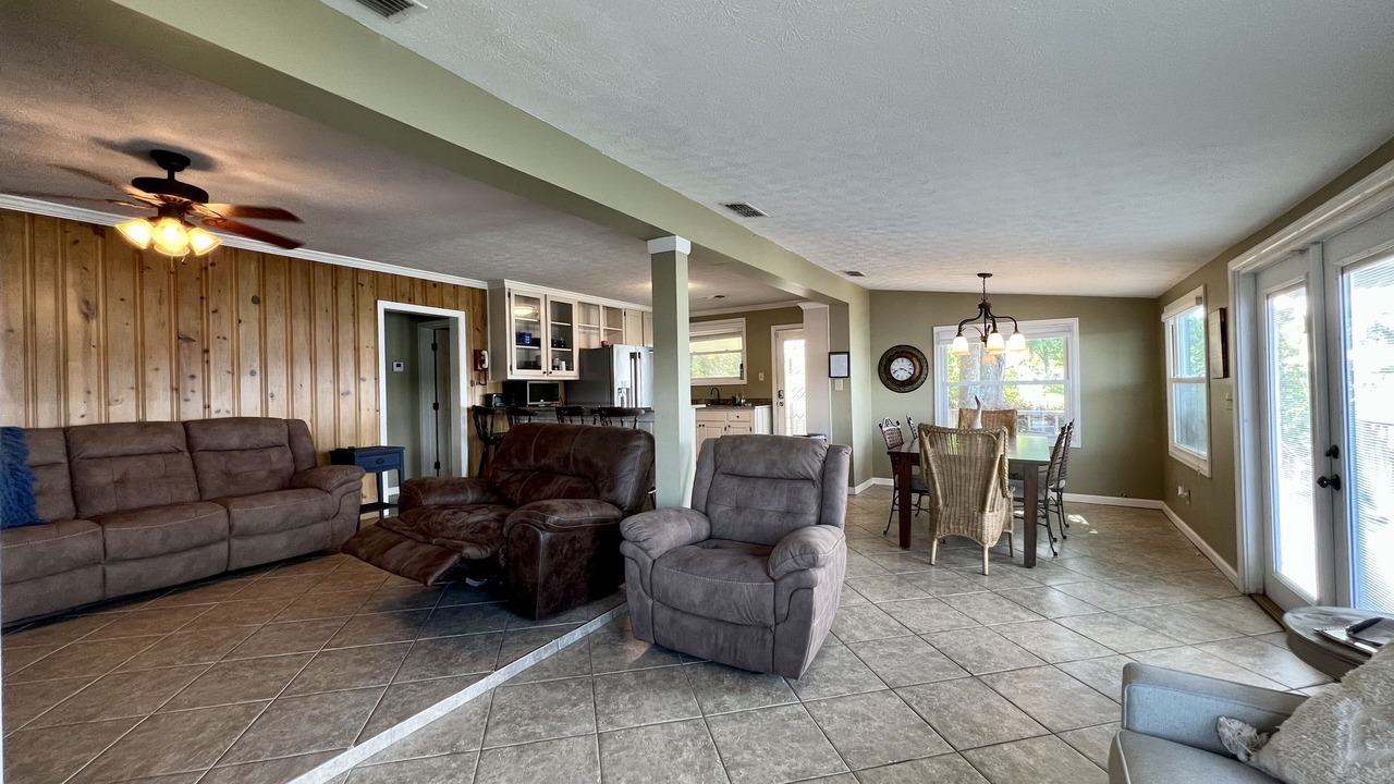 Photo of Livingroom in Wetumpka