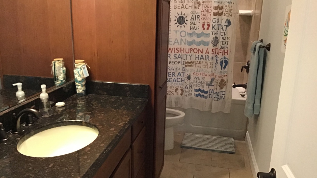 Photo of Bathroom in Geneva-on-the-Lake