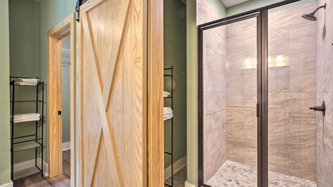 Photo of Bathroom in East Tallassee