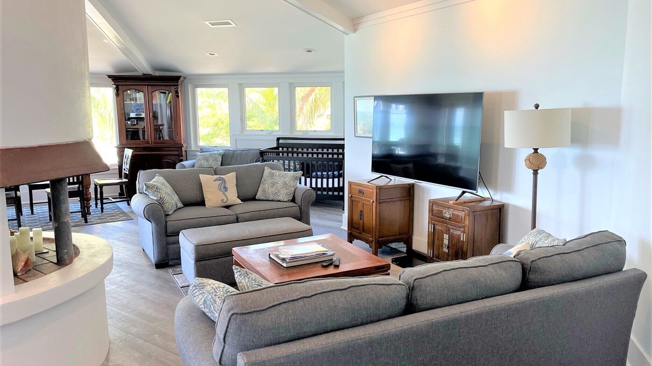 Photo of Livingroom in Hope Town