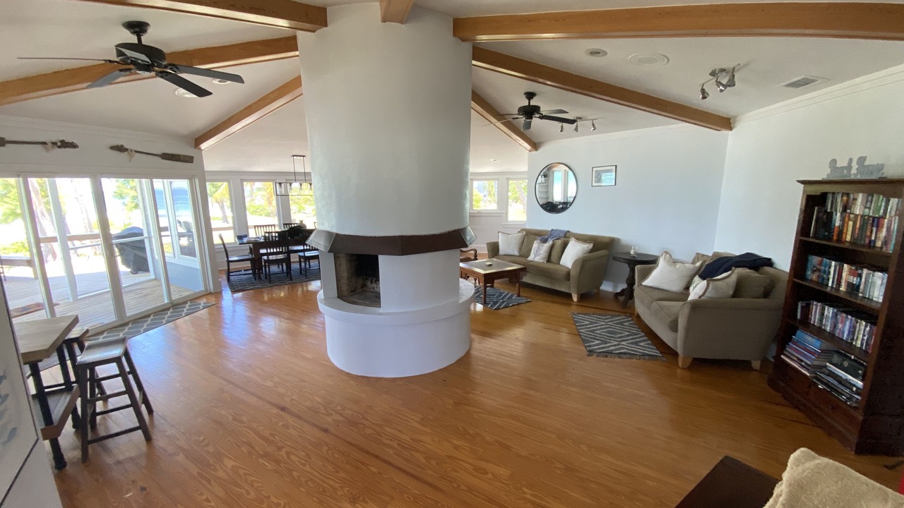 Photo of Bedroom in Hope Town