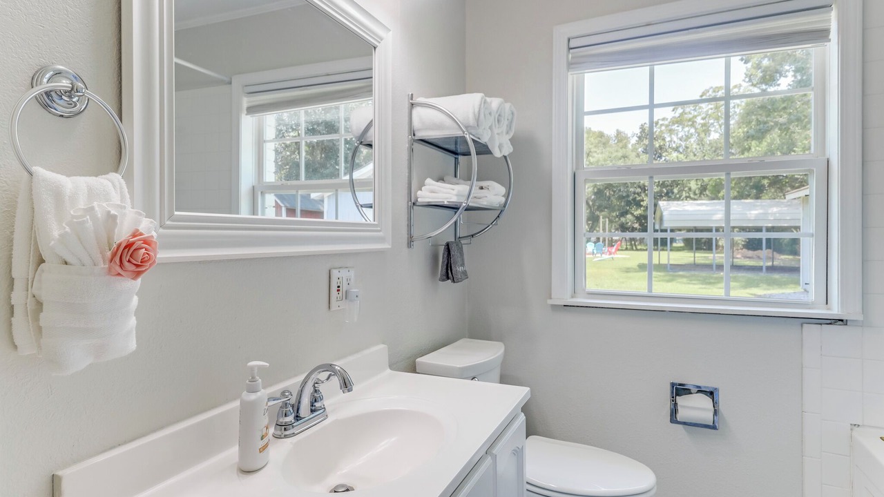 Photo of Bathroom in Long Beach