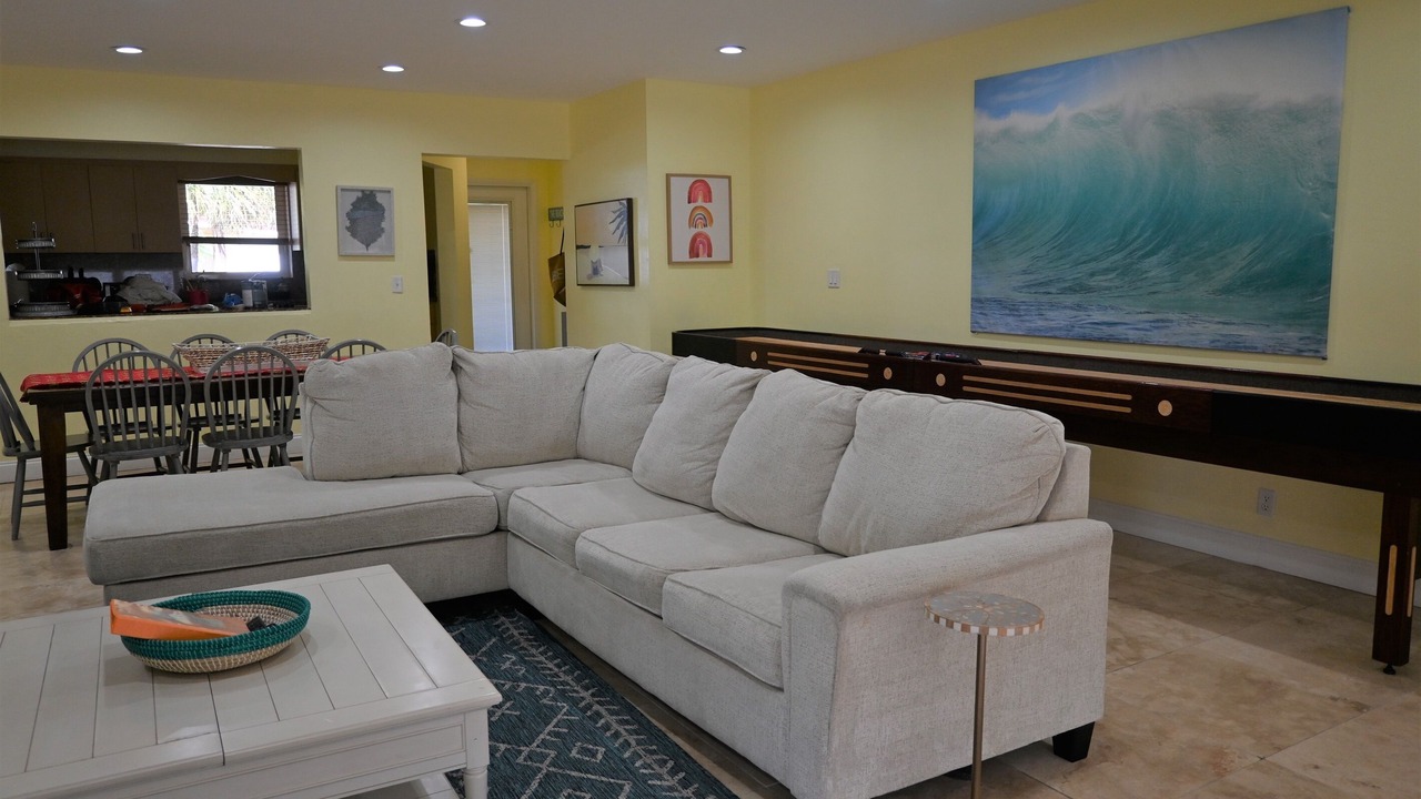 Photo of Bedroom in Lauderdale-by-the-Sea
