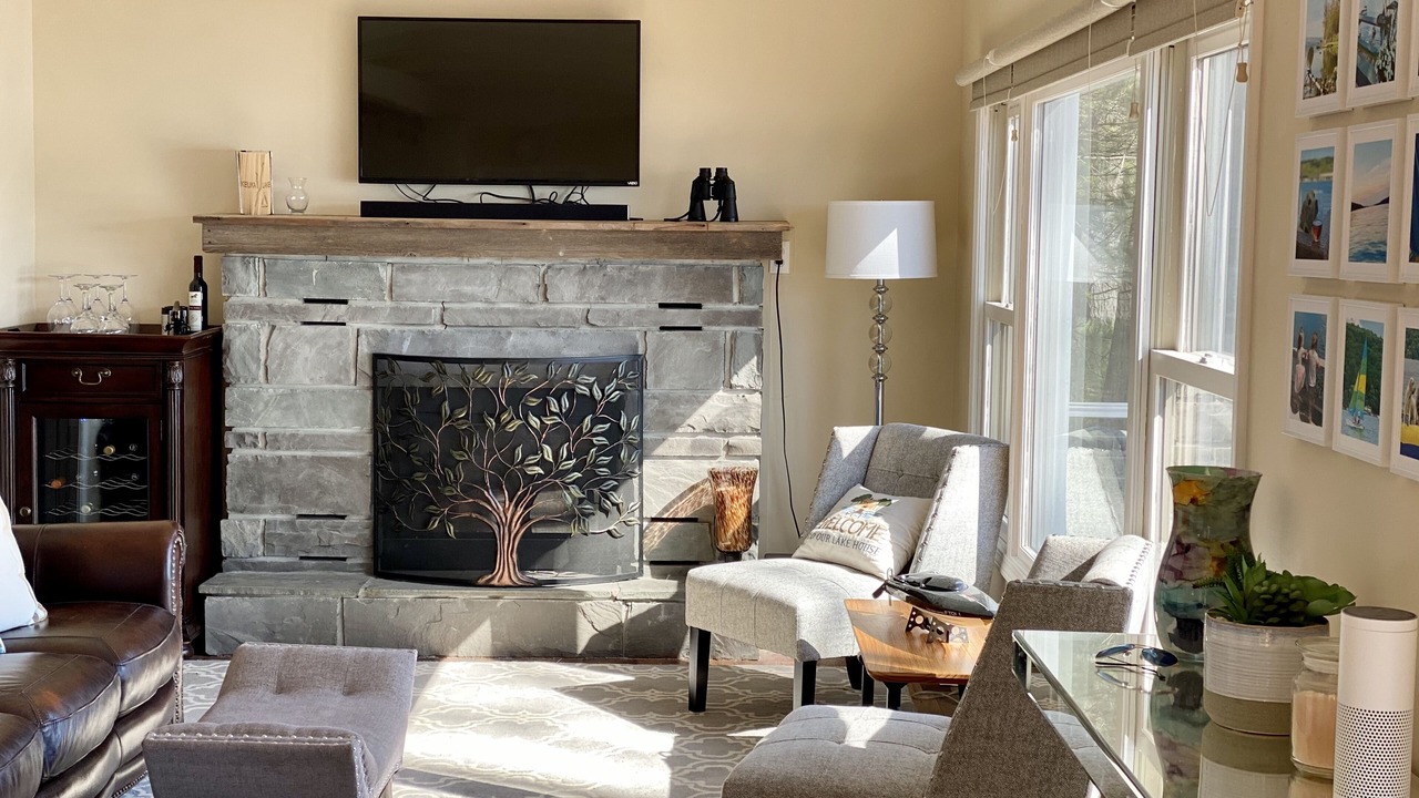 Photo of Livingroom in Town of Jerusalem