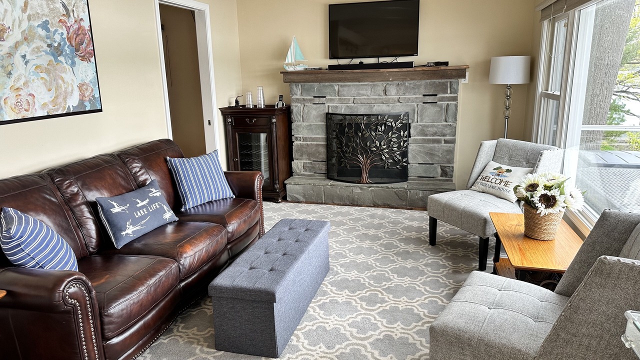 Photo of Livingroom in Town of Jerusalem
