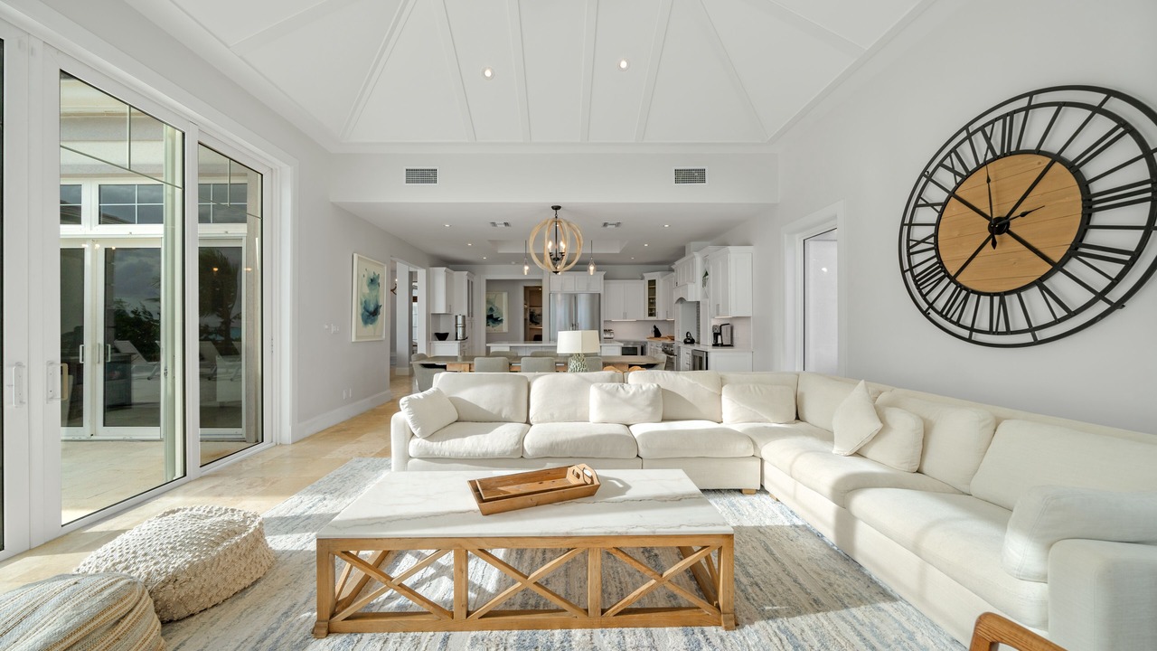 Photo of Livingroom in Great Exuma