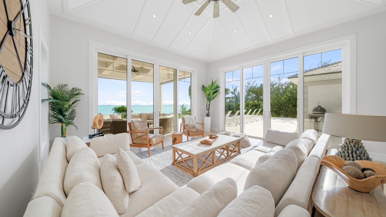 Photo of Livingroom in Great Exuma