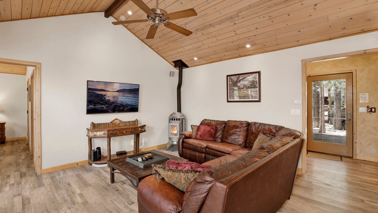 Photo of Livingroom in Woodlands