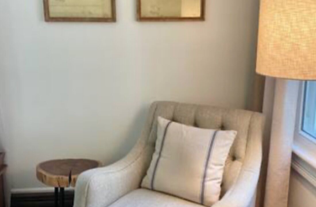Photo of Livingroom in Cold Spring