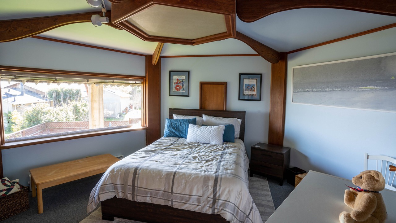Photo of Others in Bolinas