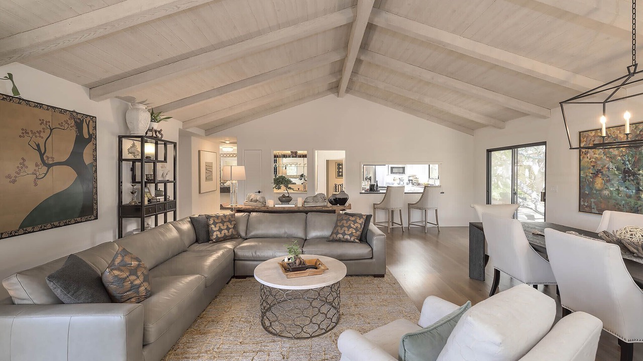 Photo of Livingroom in Northeast Carmel