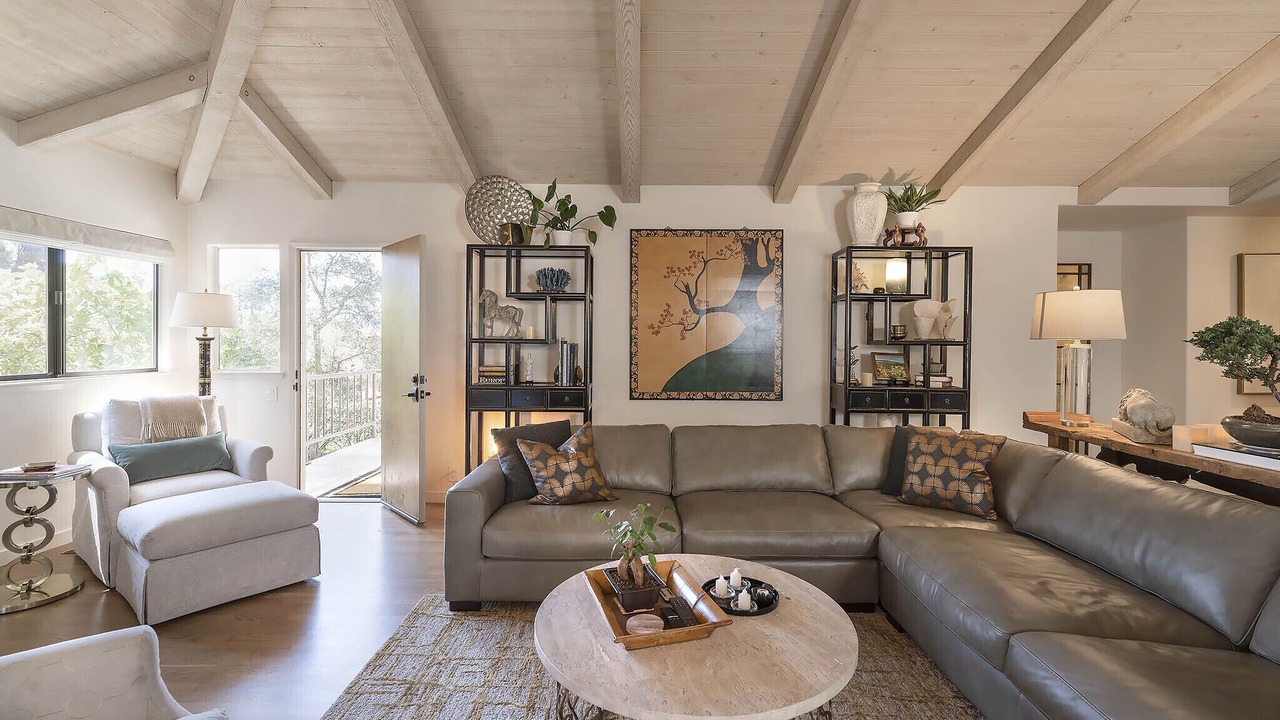Photo of Livingroom in Northeast Carmel