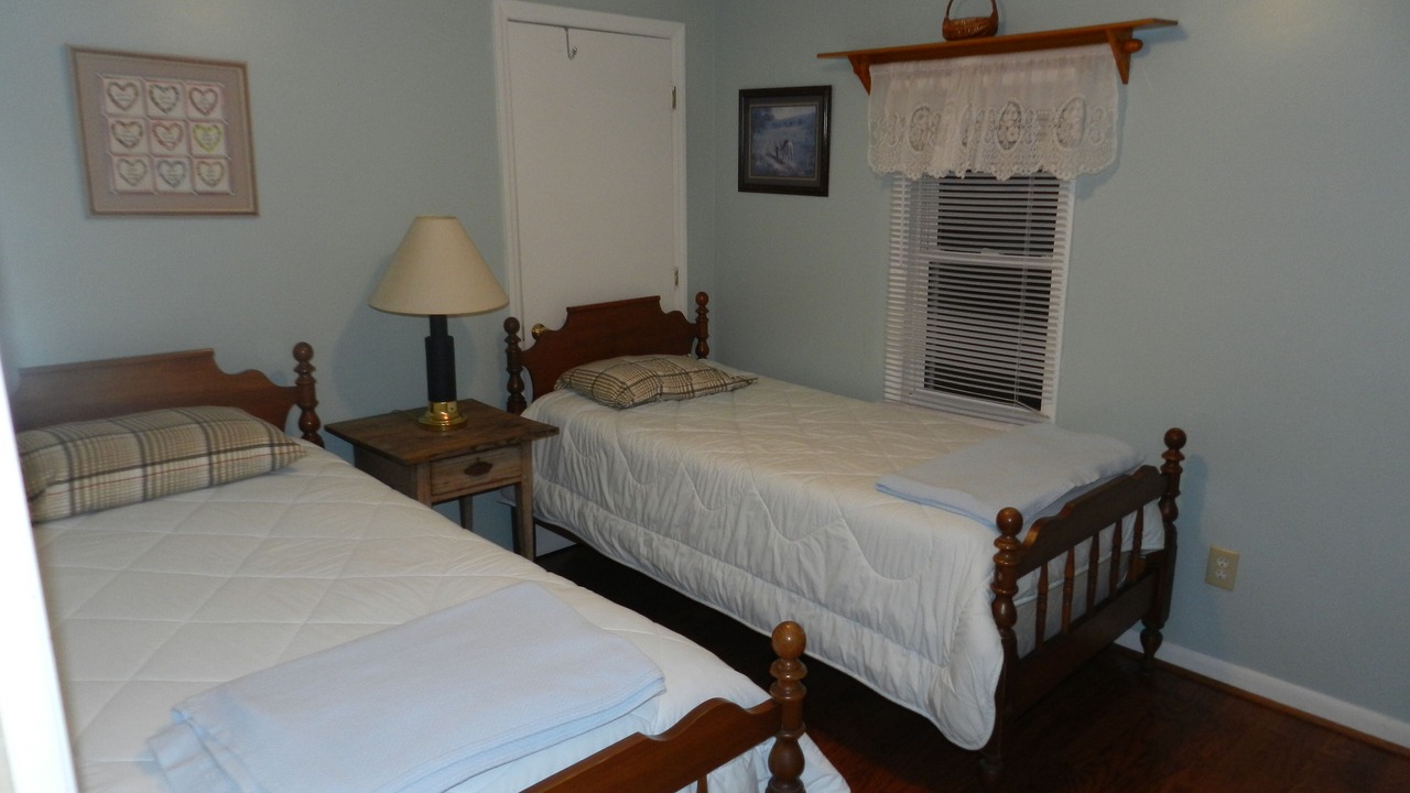 Photo of Bedroom in Wilson Creek